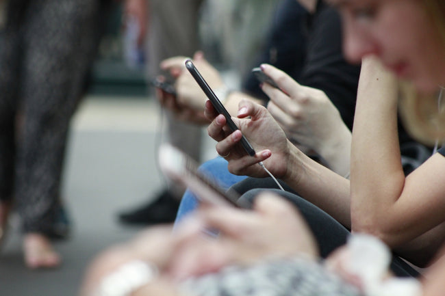 Secrets of a Viral Account: Integrate Italian Instagram Followers with Controlled Engagement