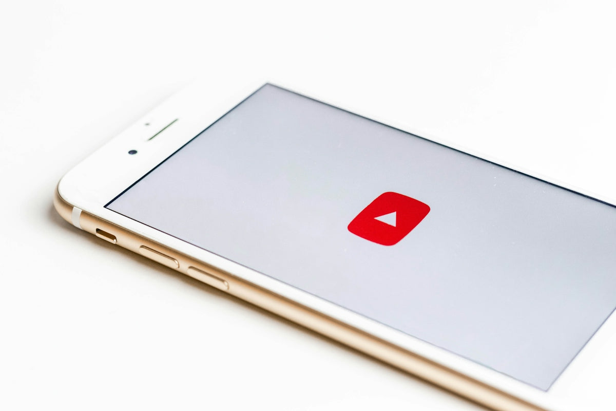 Come Sfruttare i Servizi YouTube per Ottenere Più Commenti Autentici