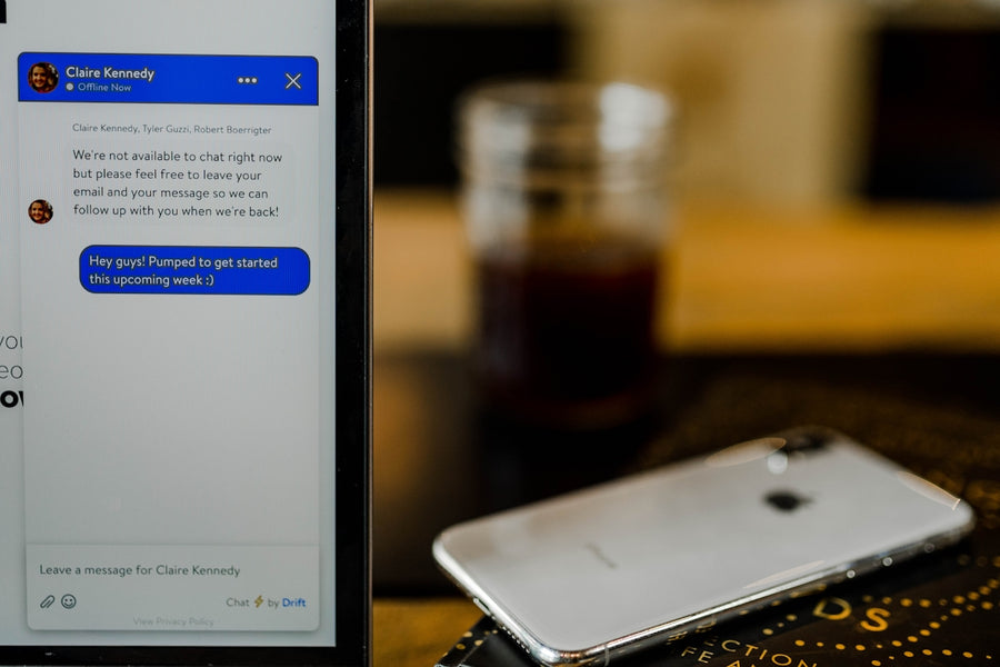 Domande comuni sul Facebook marketing per imprenditori e brand.