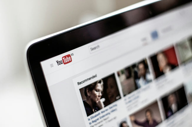 Ottimizzazione YouTube: Checklist delle Strategie Essenziali per Canali Emergenti
