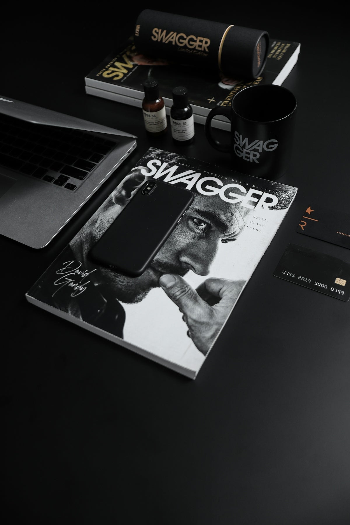 How to select a digital magazine advertisement that enhances a print campaign