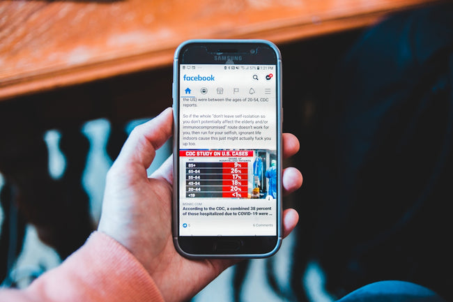 Guida ai Servizi Manuali di Crescita Follower Facebook per Brand