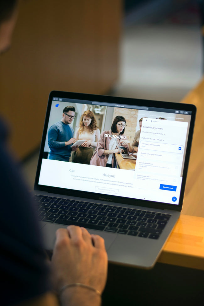 Checklist per promuovere efficacemente la tua pagina Facebook nel 2026