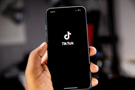 TikTok Marketing: Strategia Vincente per Promozione Video Virali