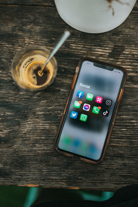 Aumenta Followers Italiani Reali su Instagram con Engagement Pilotato e Commenti Personalizzati