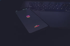 Automatizzare il profilo social: approcci sicuri per non rischiare il ban