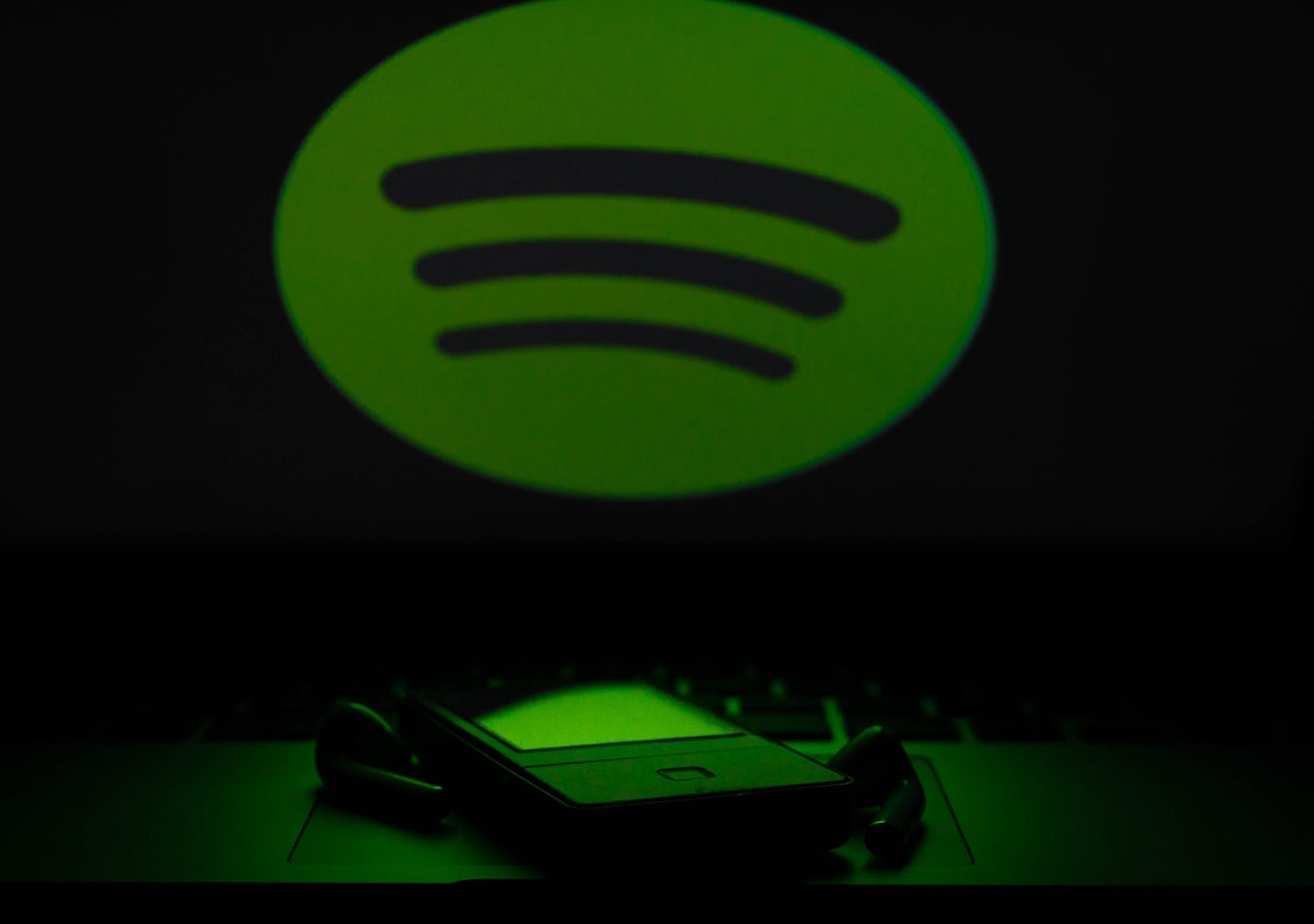 Dieci pratici consigli per accrescere la tua playlist Spotify con capacità