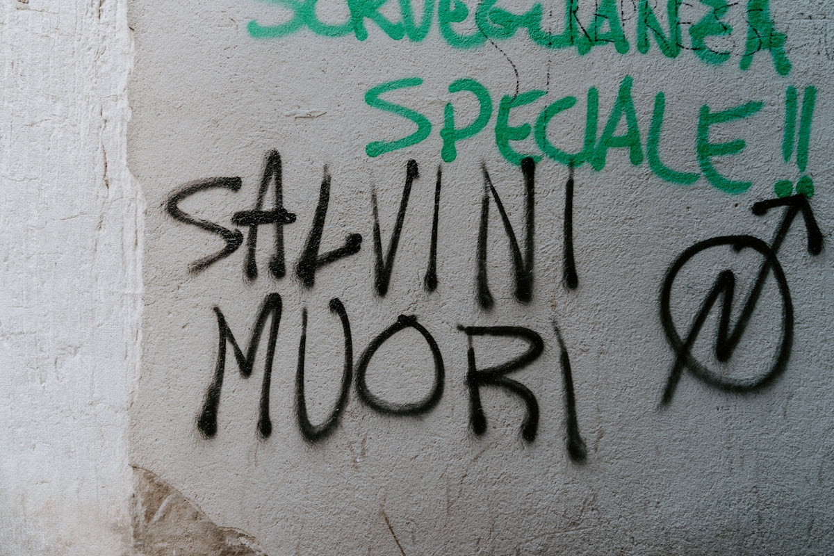Approfondimento sui servizi editoriali per aumentare la reputazione digitale