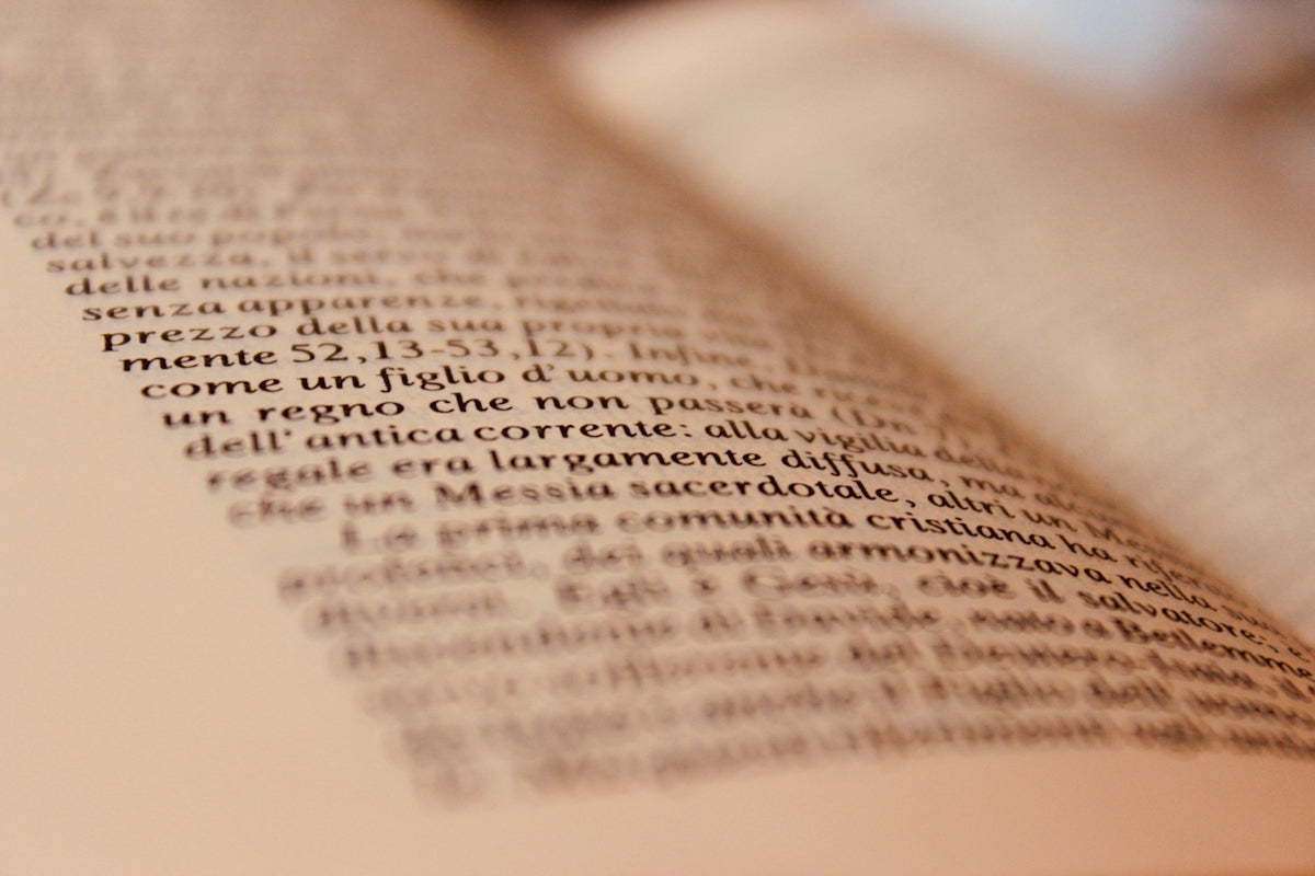 Strategie di comunicati stampa per elevare il brand attraverso i media di successo