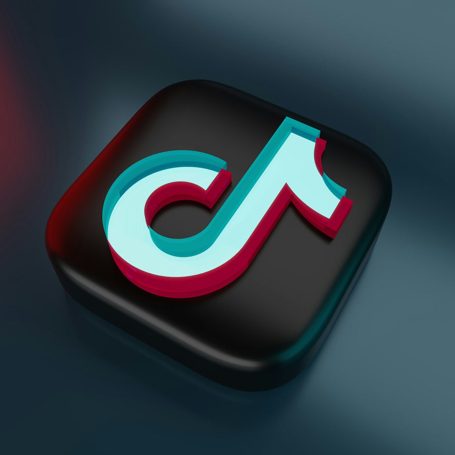 Come i Servizi TikTok Possono Migliorare Engagement e Visibilità Locali