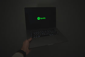 Focus su commitment e crescita dei Stream Spotify attivi