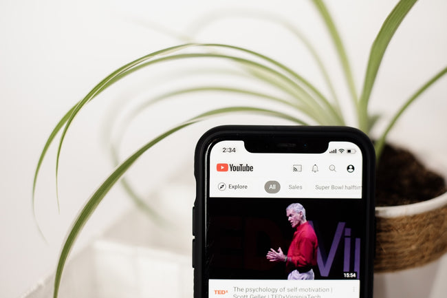 Domande Frequenti su Aumento Views YouTube e Ottimizzazione Contenuti