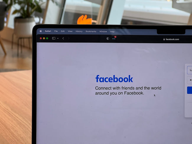 The benefits of Facebook services for effective and lasting engagement