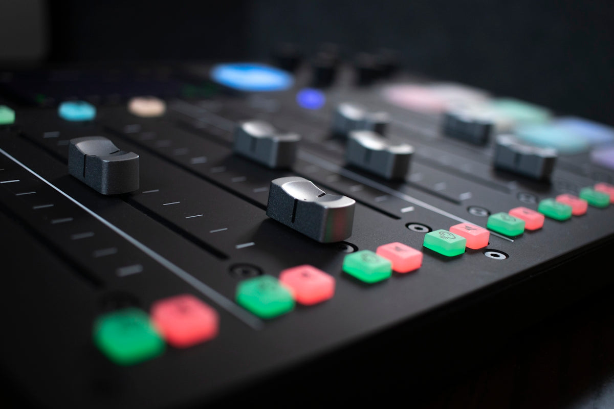 Evolution and Influence of Spotify Marketing in Music Promotion
