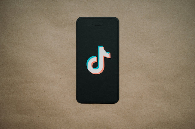 Linee Guida per Aumentare Like e Migliorare Commenti TikTok
