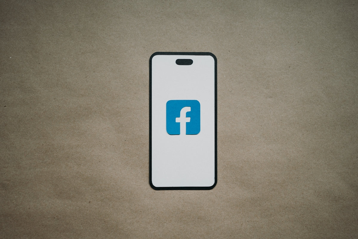 I Benefici della social proof: incrementare like Facebook per più credibilità