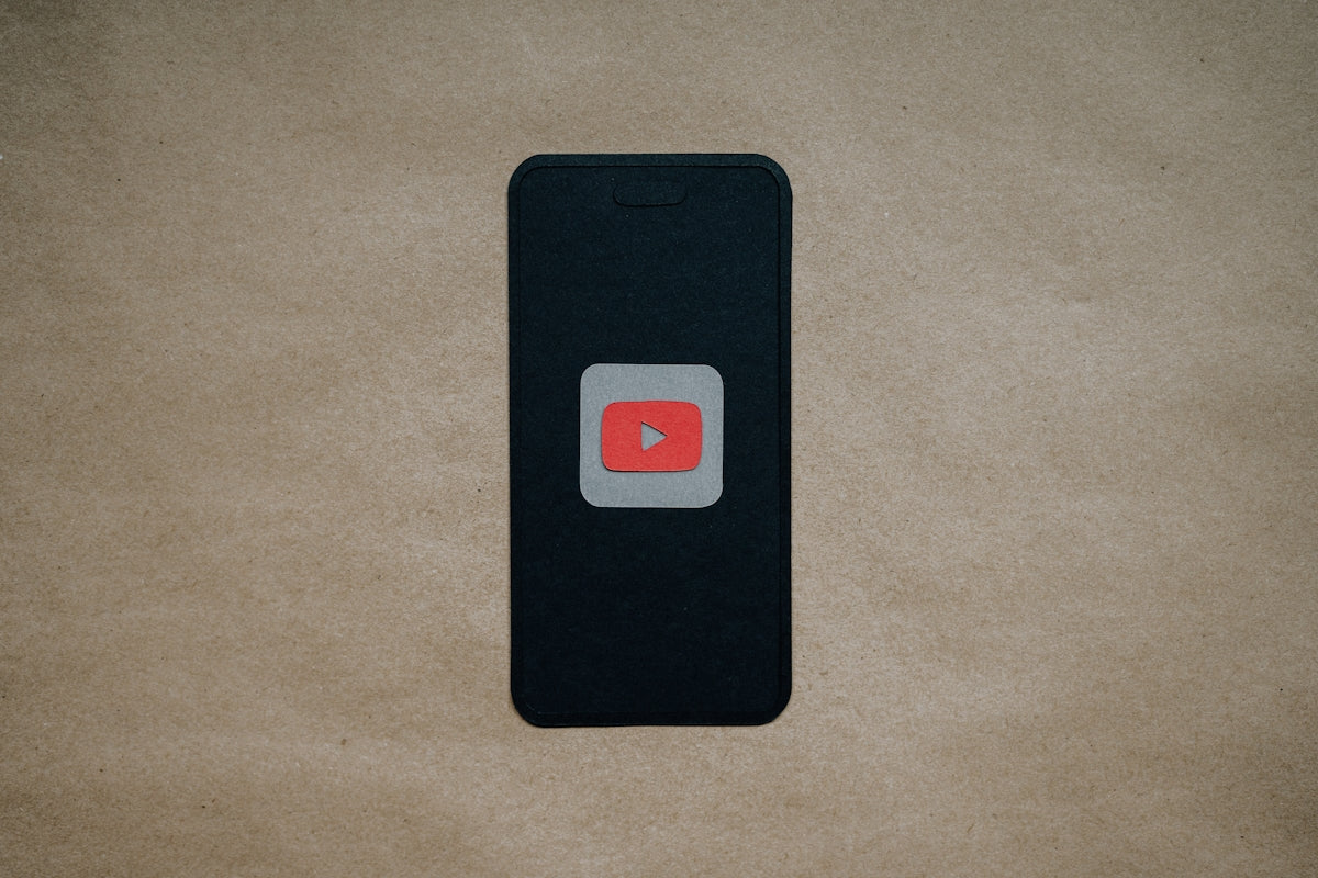 Checklist Completa: Come Convertire Le Visualizzazioni in Iscritti YouTube