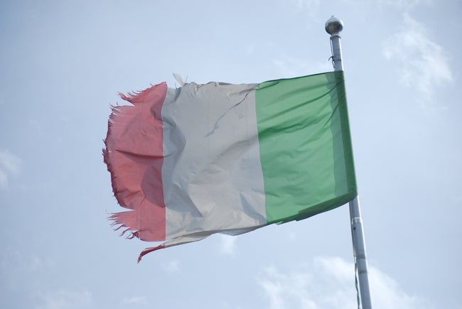 Differences in visibility strategies on Italian and international online publications