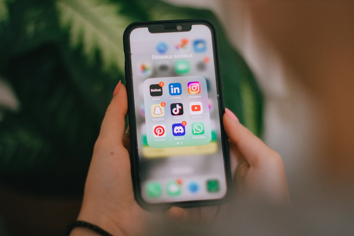 Molto più che numeri: Differenze tra followers reali italiani e bot su Instagram