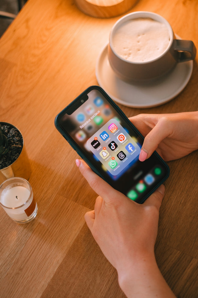 Guida a Come Creare una Strategia Social Media senza Compromessi su Sicurezza